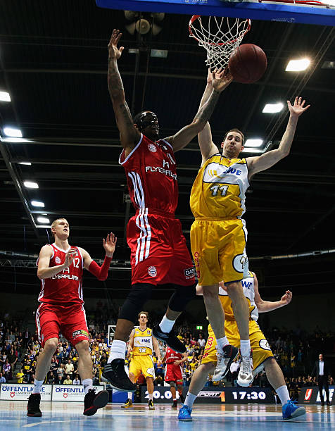 足以为任何 足以为任何