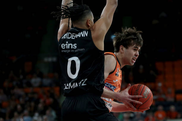 突破能力突 突破能力突