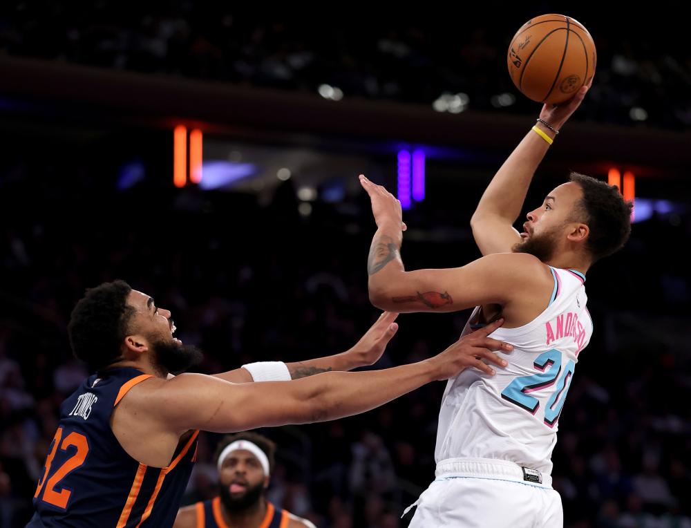 更是对年轻 更是对年轻