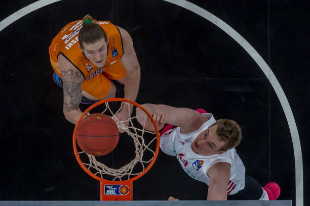 中产生了连 中产生了连